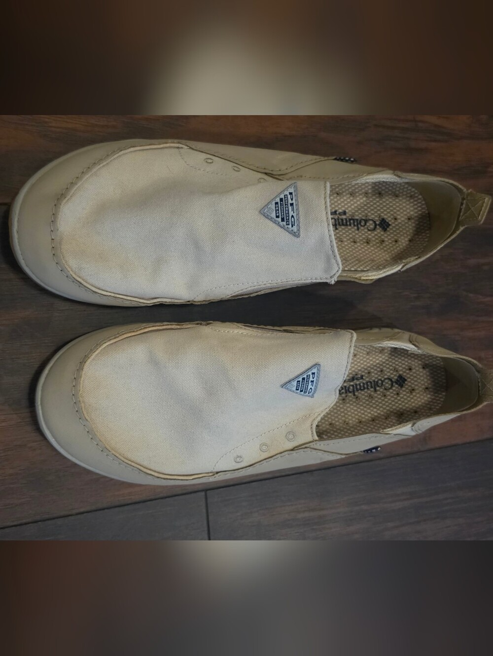 Columbia Men’s Slip-On Canvas Loafers in Cream